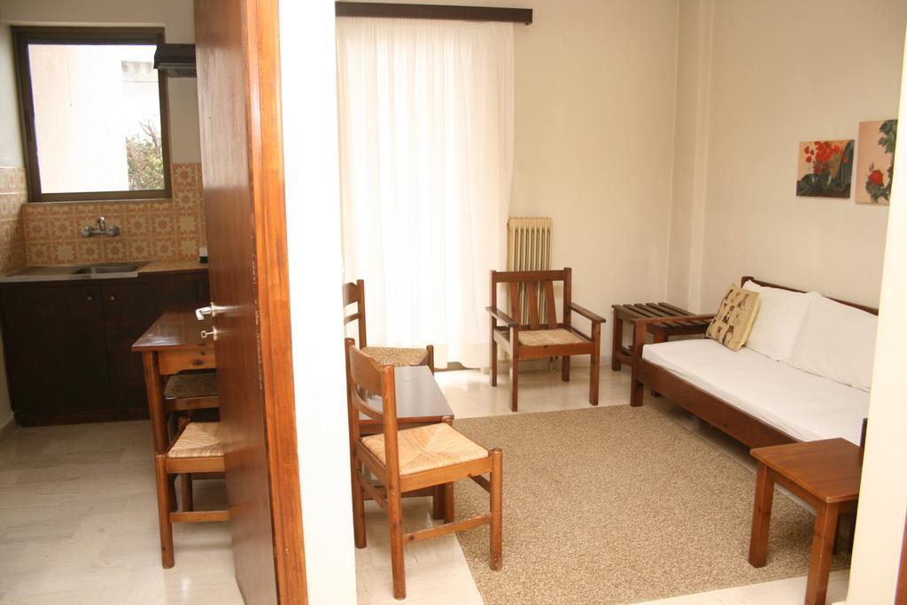 Aparthotel Iliahtides Amarynthos Exteriér fotografie
